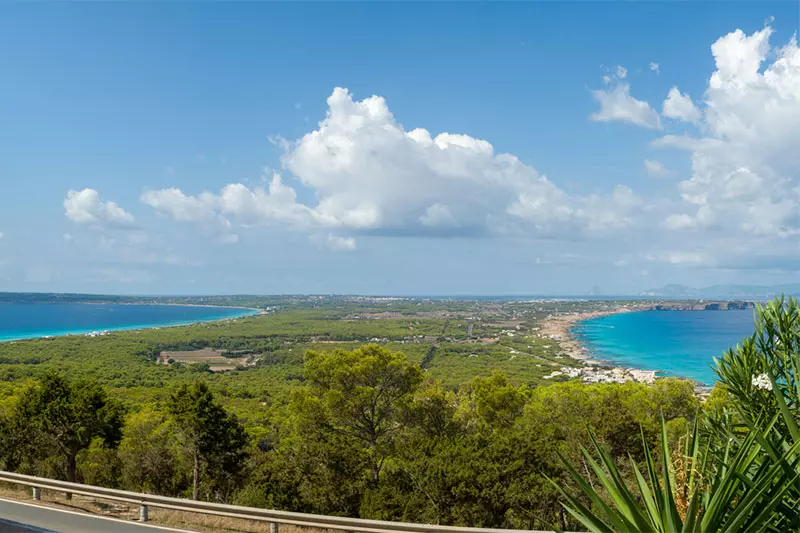 The best lookout points in Formentera to enjoy by motorcycle